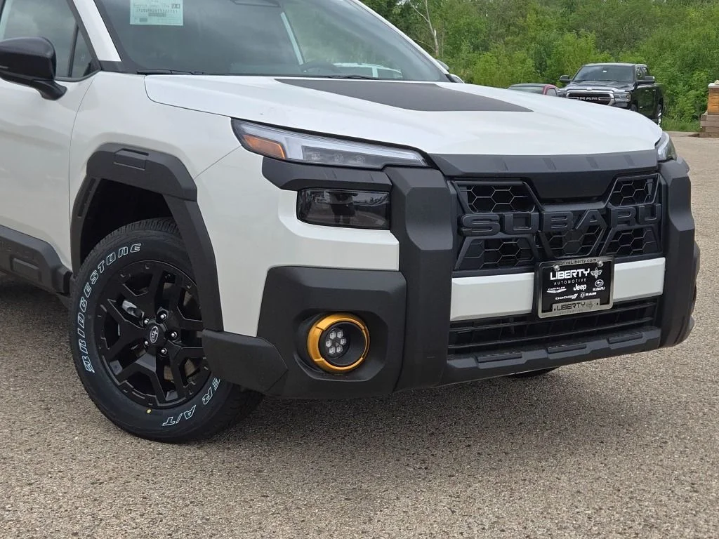 New 2026 CRYSTAL WHITE PEARL Subaru Wilderness image 2