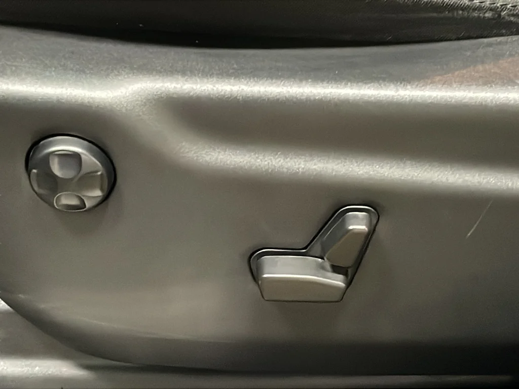 Used 2021 Black Jeep Limited image 18