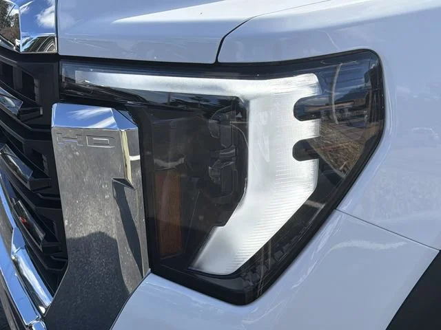 New 2026 Summit White GMC Pro image 11
