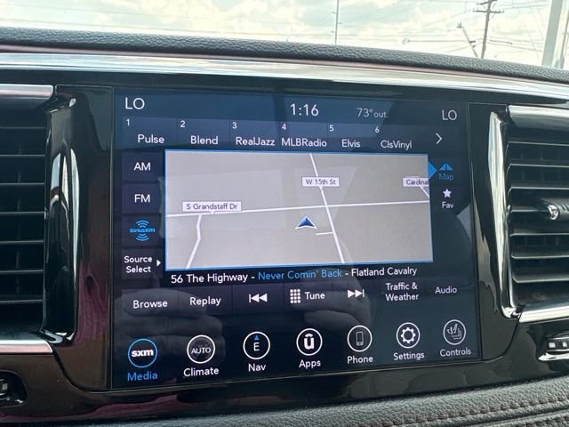 Used 2019 Gray Chrysler Limited image 11