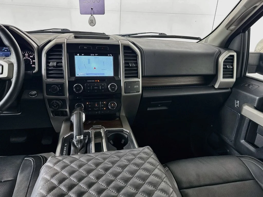 Used 2017 Gold Ford Lariat image 27