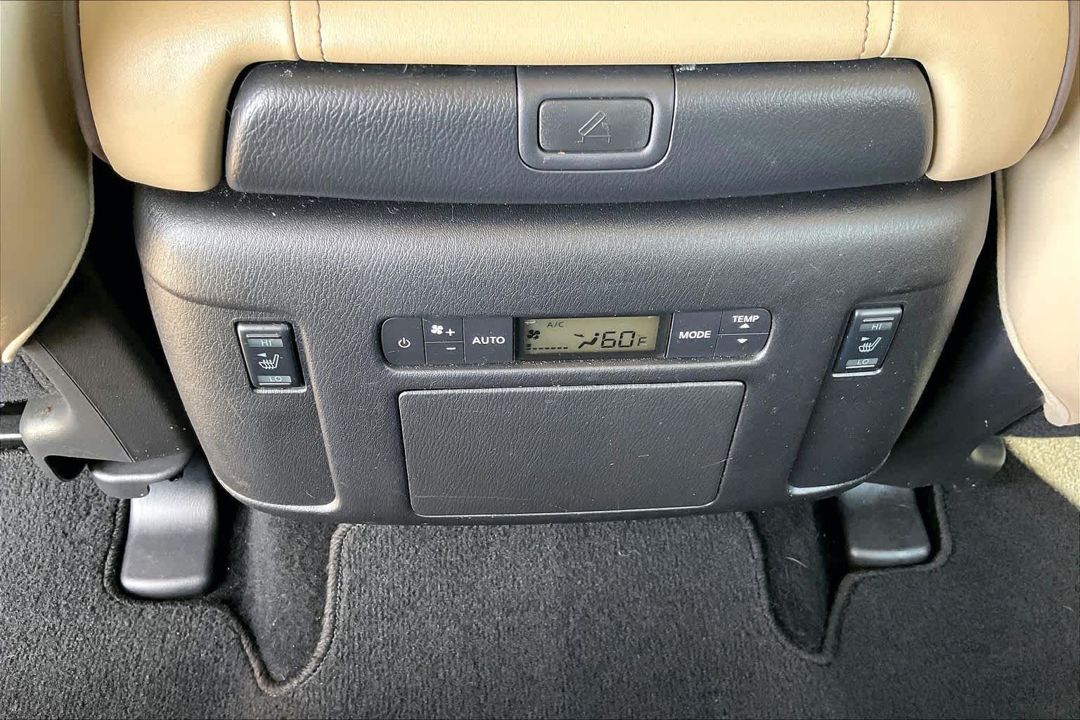 Used 2023 Super Black Nissan Platinum image 31