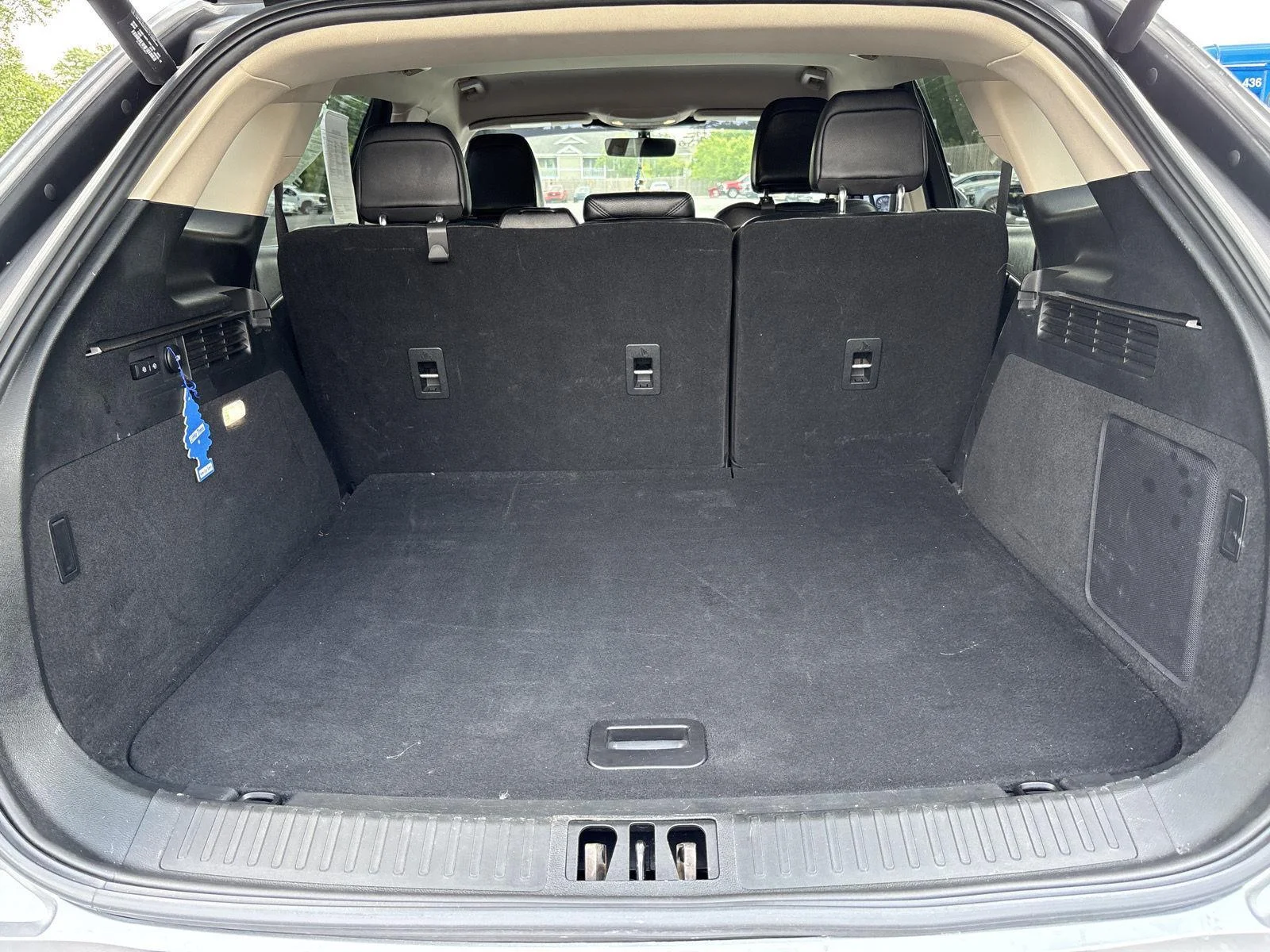 Used 2022  Lincoln Standard image 16