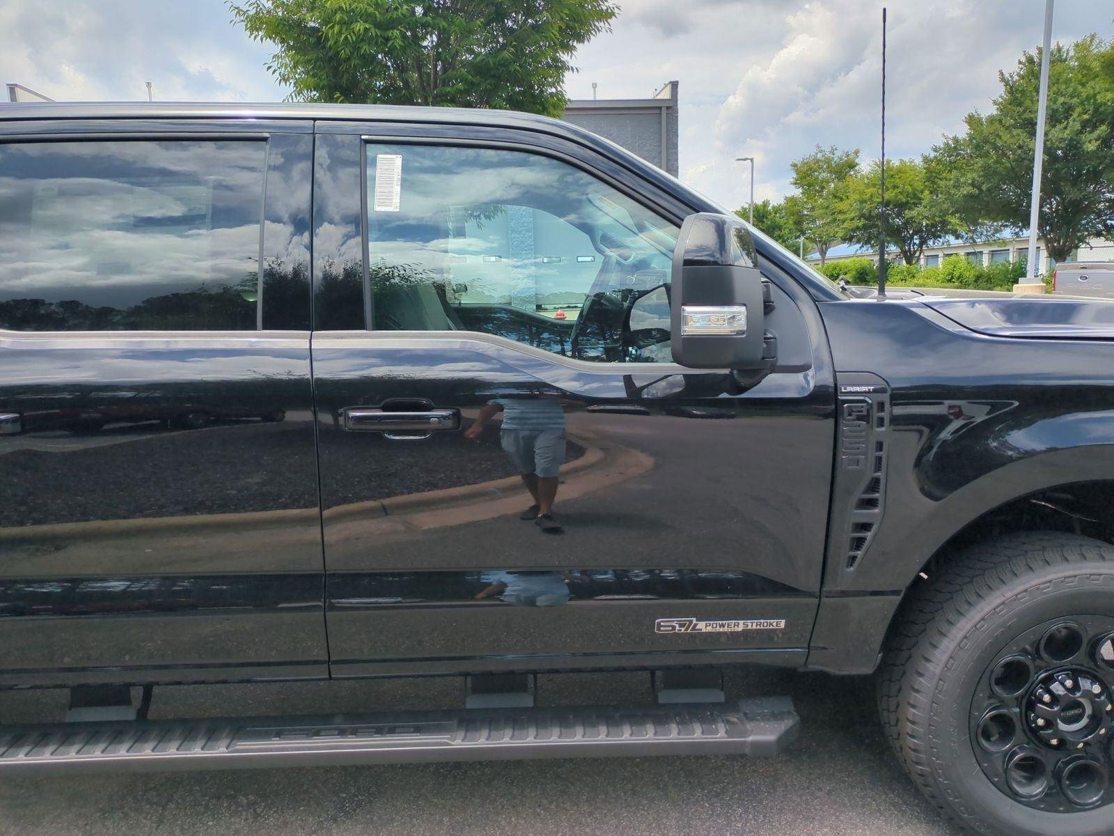 New 2026 Agate Black Metallic Ford F-250® Lariat® image 37