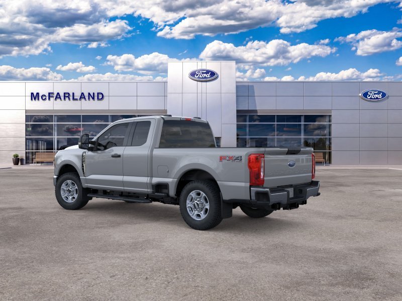 New 2026 Avalanche Ford F-350® XLT image 29