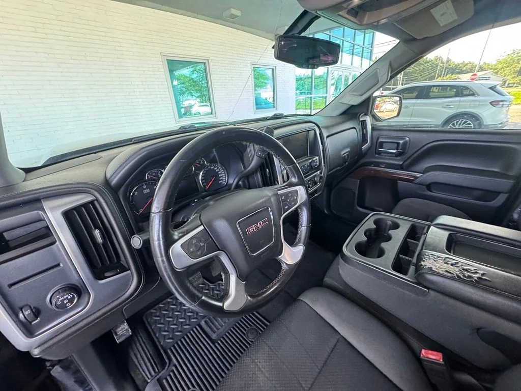 Used 2014 Black GMC SLE image 13