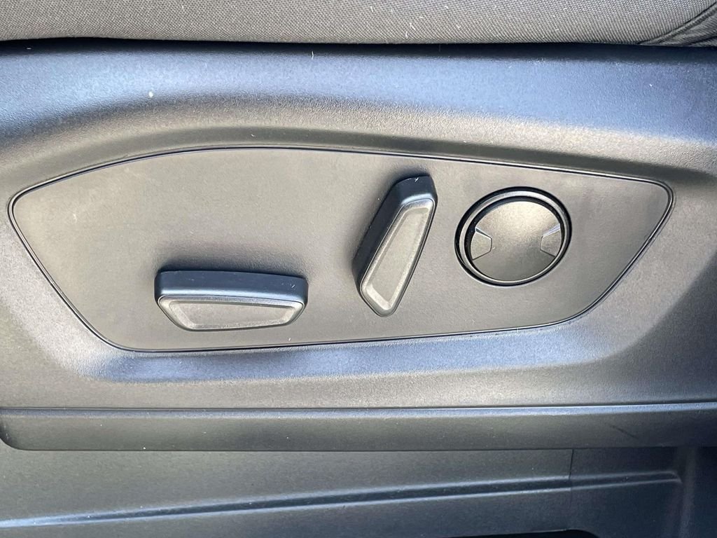 2025 Ford Explorer Active - Photo 7