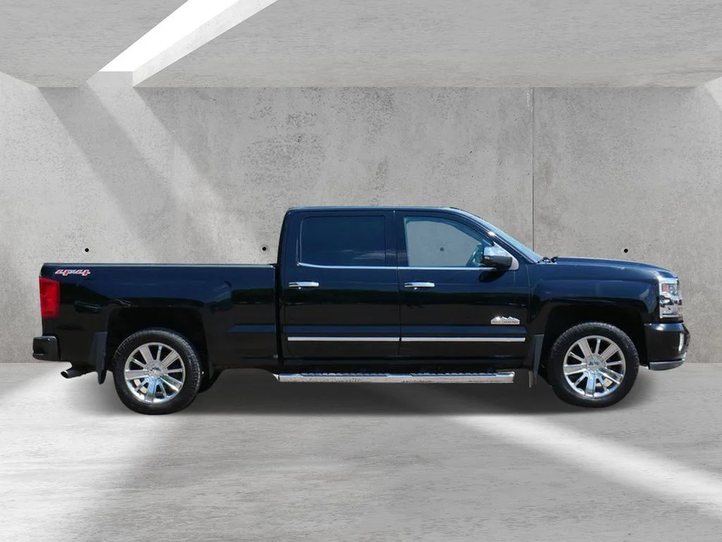 Used 2017 Chevrolet Silverado 1500 High Country with VIN 3GCUKTEC7HG117064 for sale in White Bear Lake, Minnesota