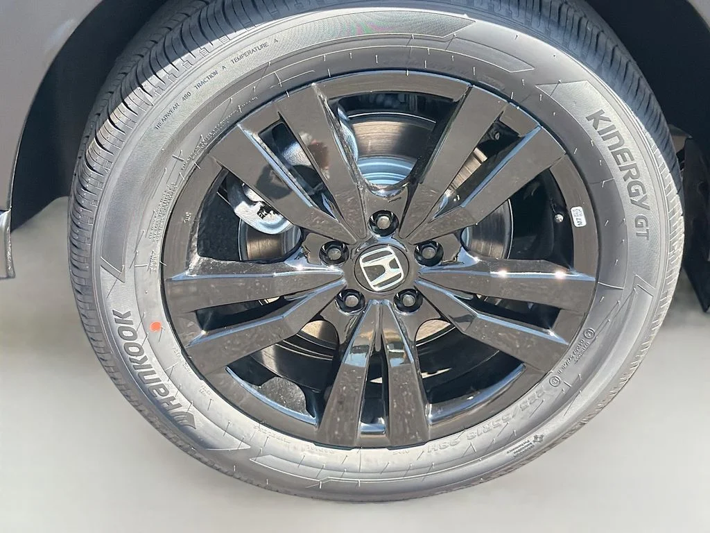 New 2026 Urban Gray Pearl Honda Sport image 10