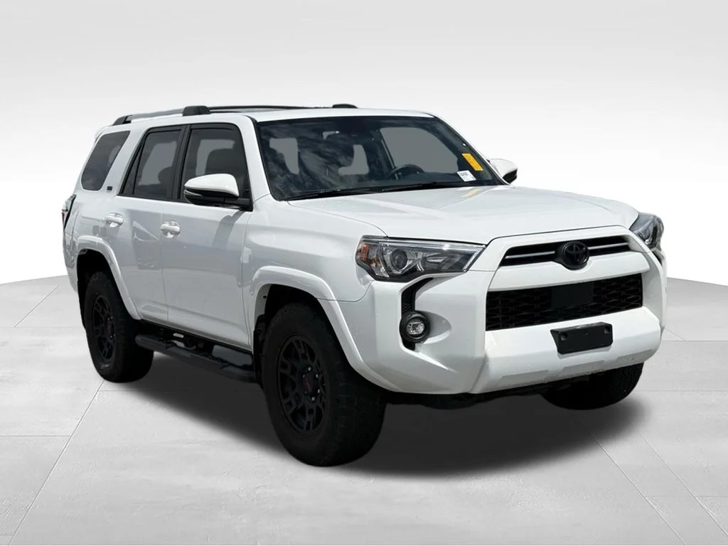 Used 2023 White Toyota SR5 Premium image 28