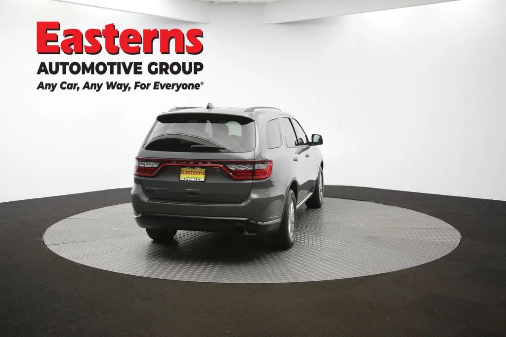 Used 2023 Gray Dodge SXT image 38