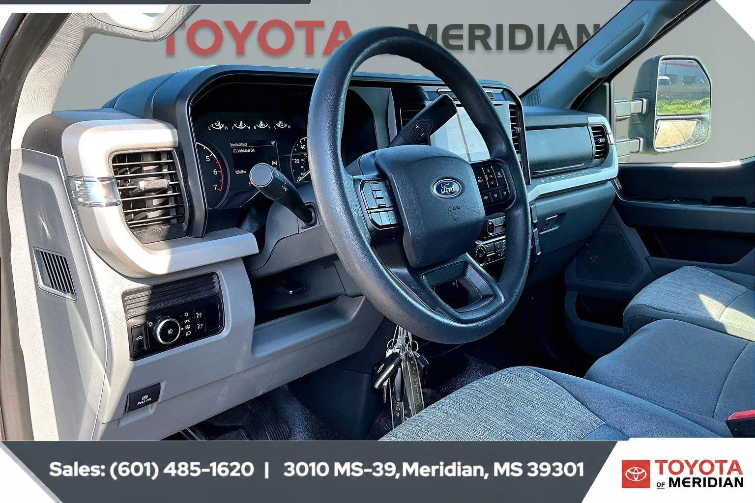 Used 2023 Oxford White Ford XLT image 12