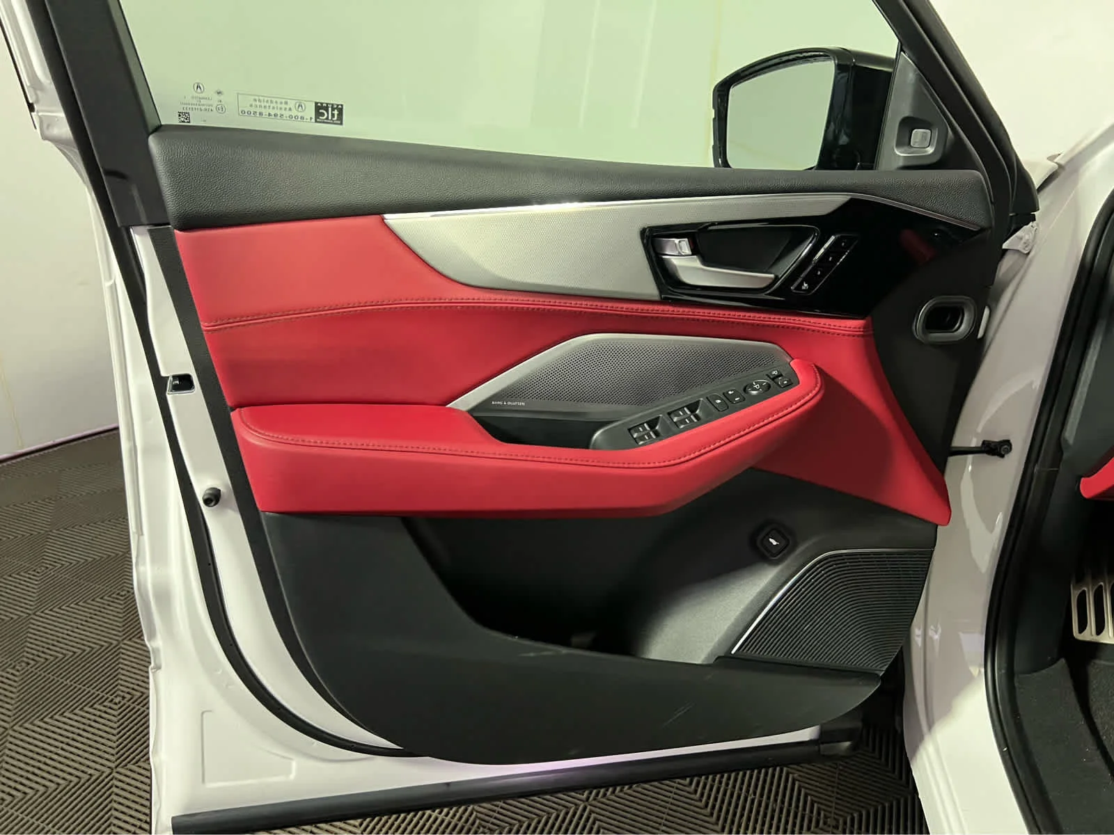 New 2026 Platinum White Pearl Acura w/A-Spec Package image 15