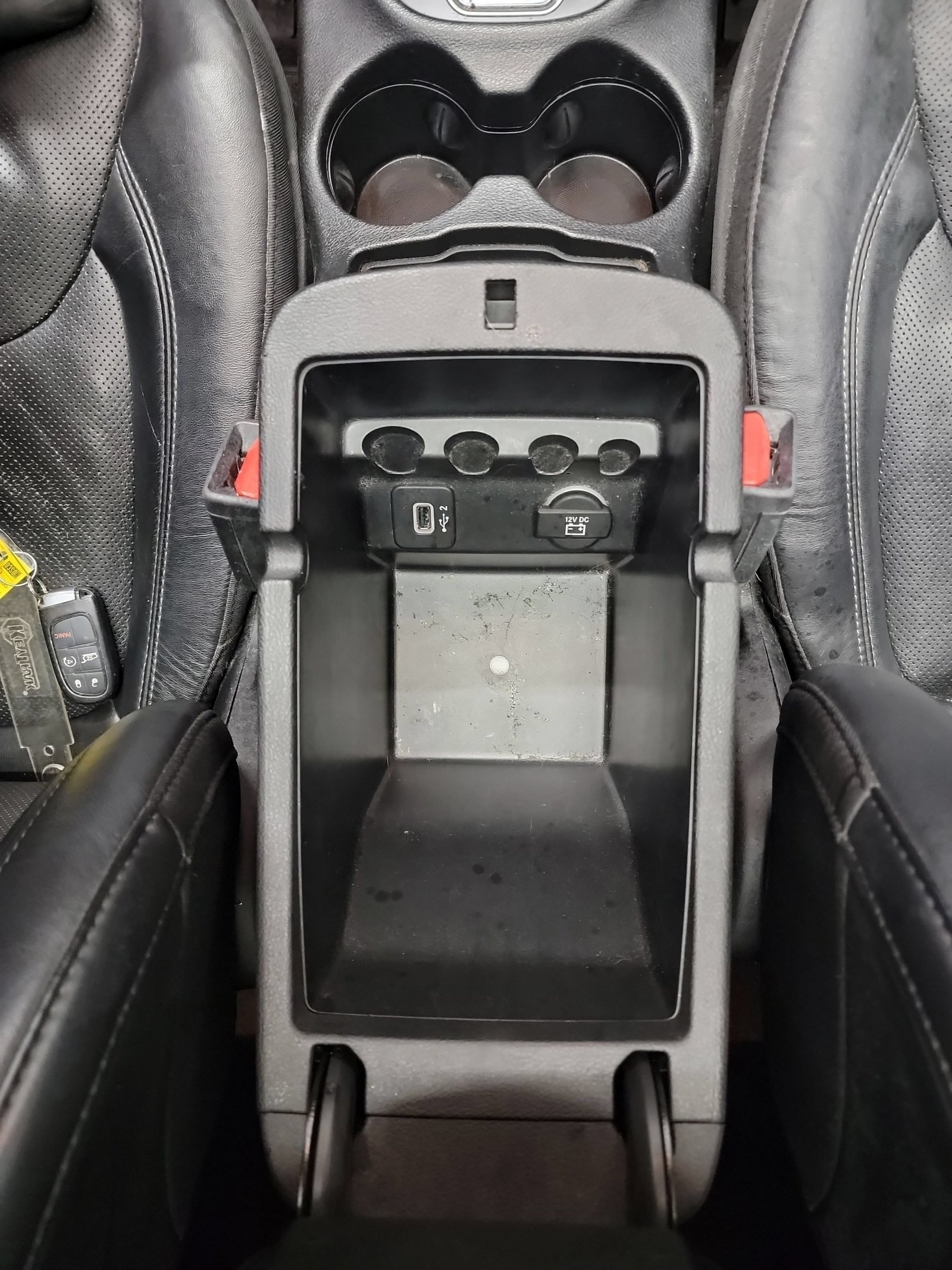 Used 2020 Diamond Black Crystal Pearlcoat Jeep Limited image 28