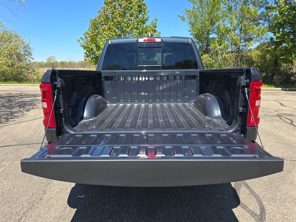 New 2026 Forged Blue Metallic Exterior Paint RAM Big Horn/Lone Star image 13