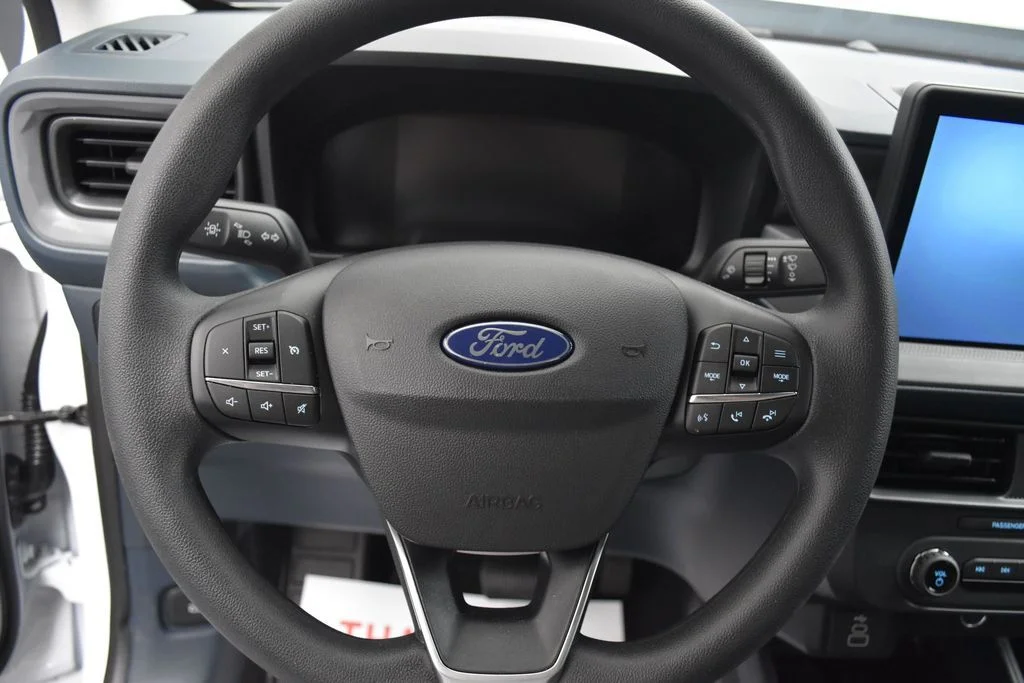New 2026 Oxford White Ford XL image 7