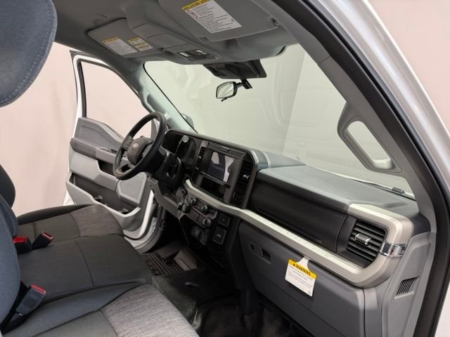 New 2026 Oxford White Ford F-250® XLT image 25