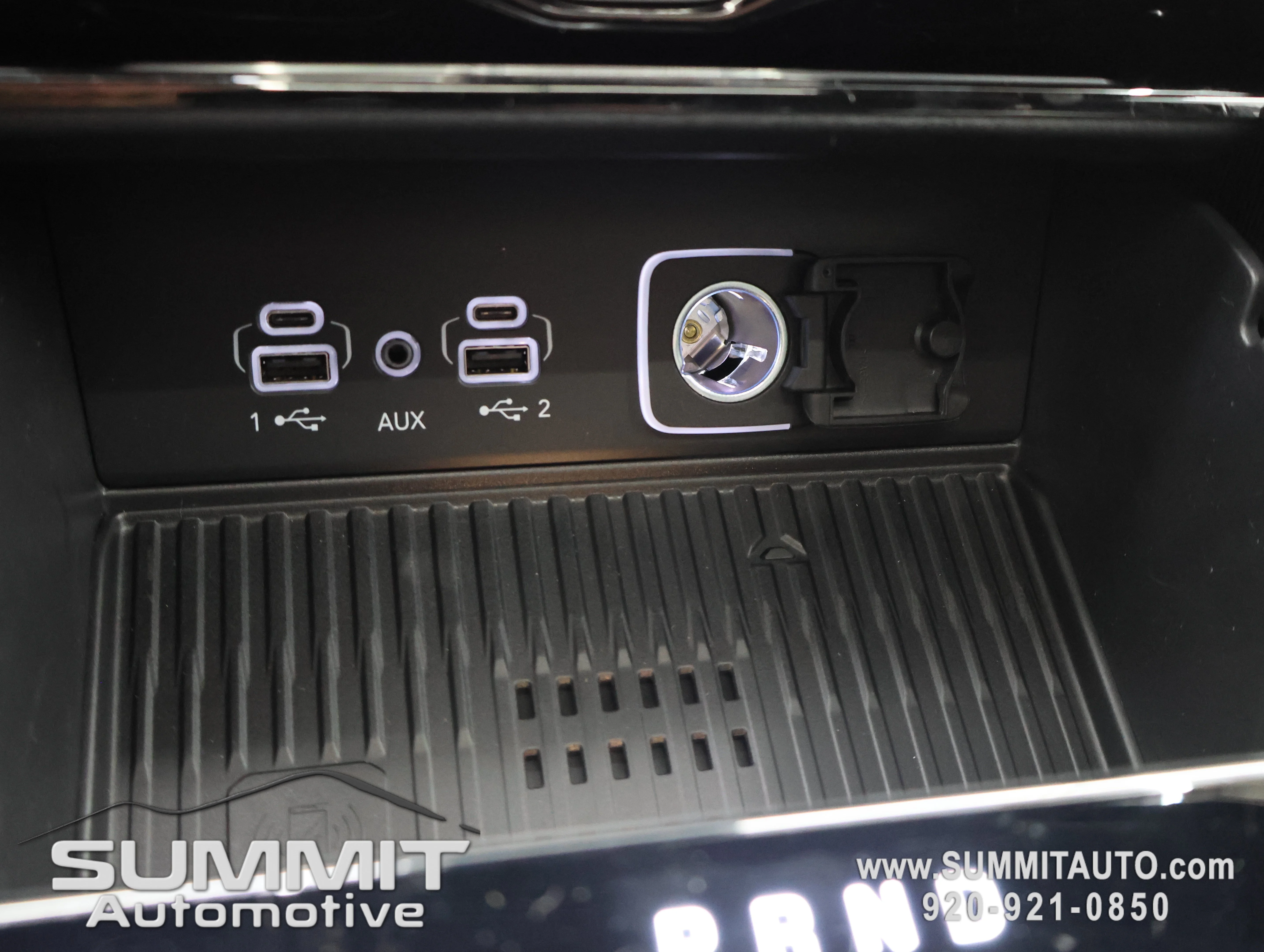 New 2026 Baltic Gray Metallic Clearcoat Jeep Altitude image 64