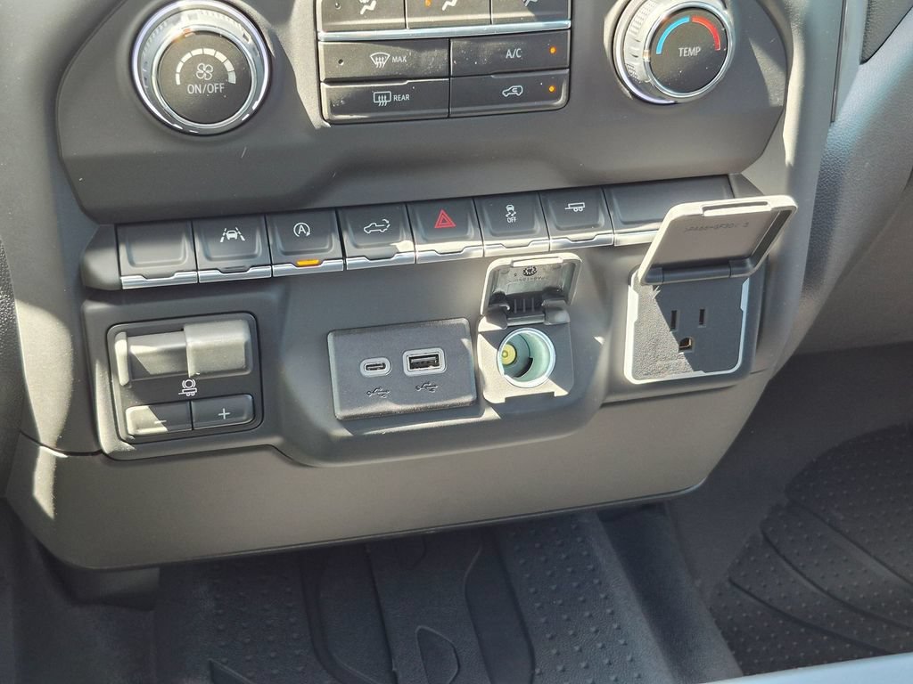 2026 Chevrolet Silverado 1500 Custom - Photo 18