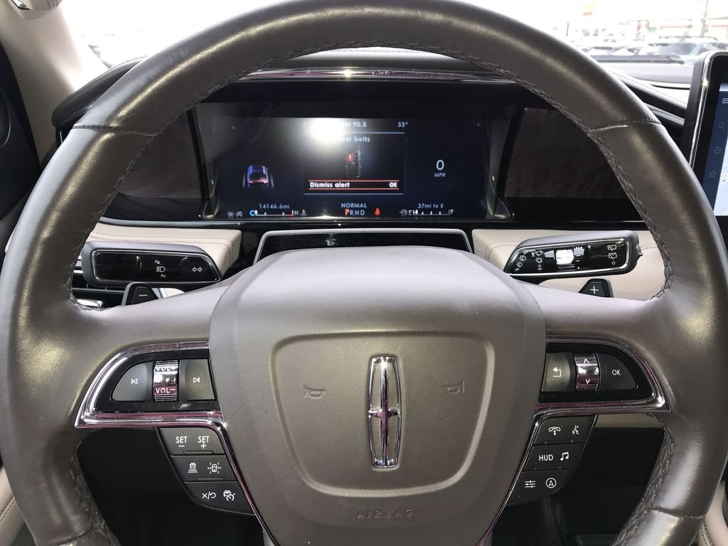 Used 2024 Blue Lincoln Reserve image 14