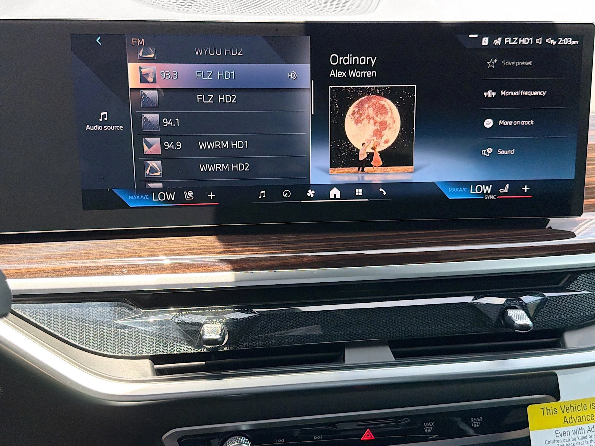 New 2026 Black Sapphire Metallic BMW xDrive40i image 32