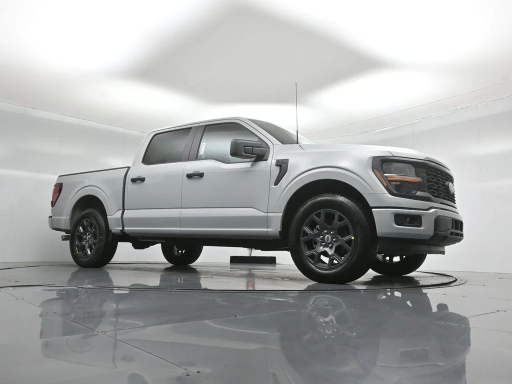 New 2026 Avalanche Ford STX image 3