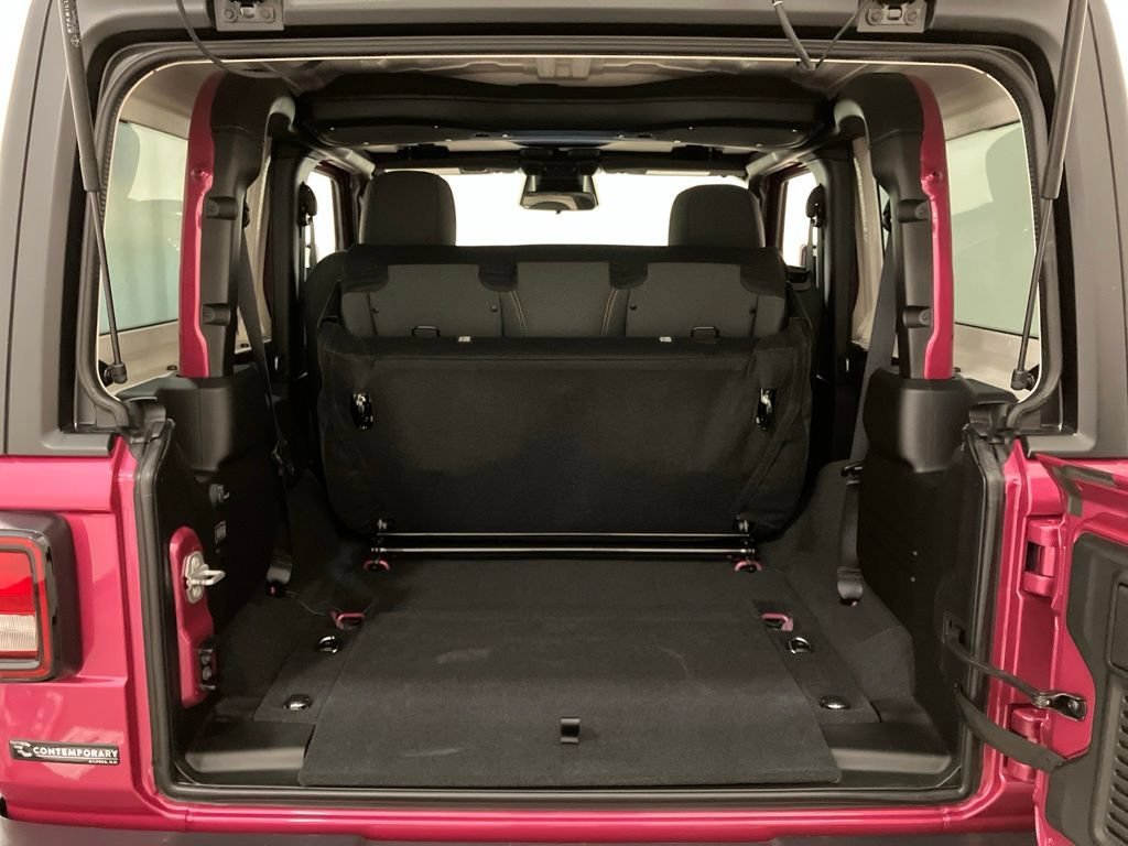 New 2026 Tuscadero Pearl-Coat Exterior Paint Jeep Willys image 15
