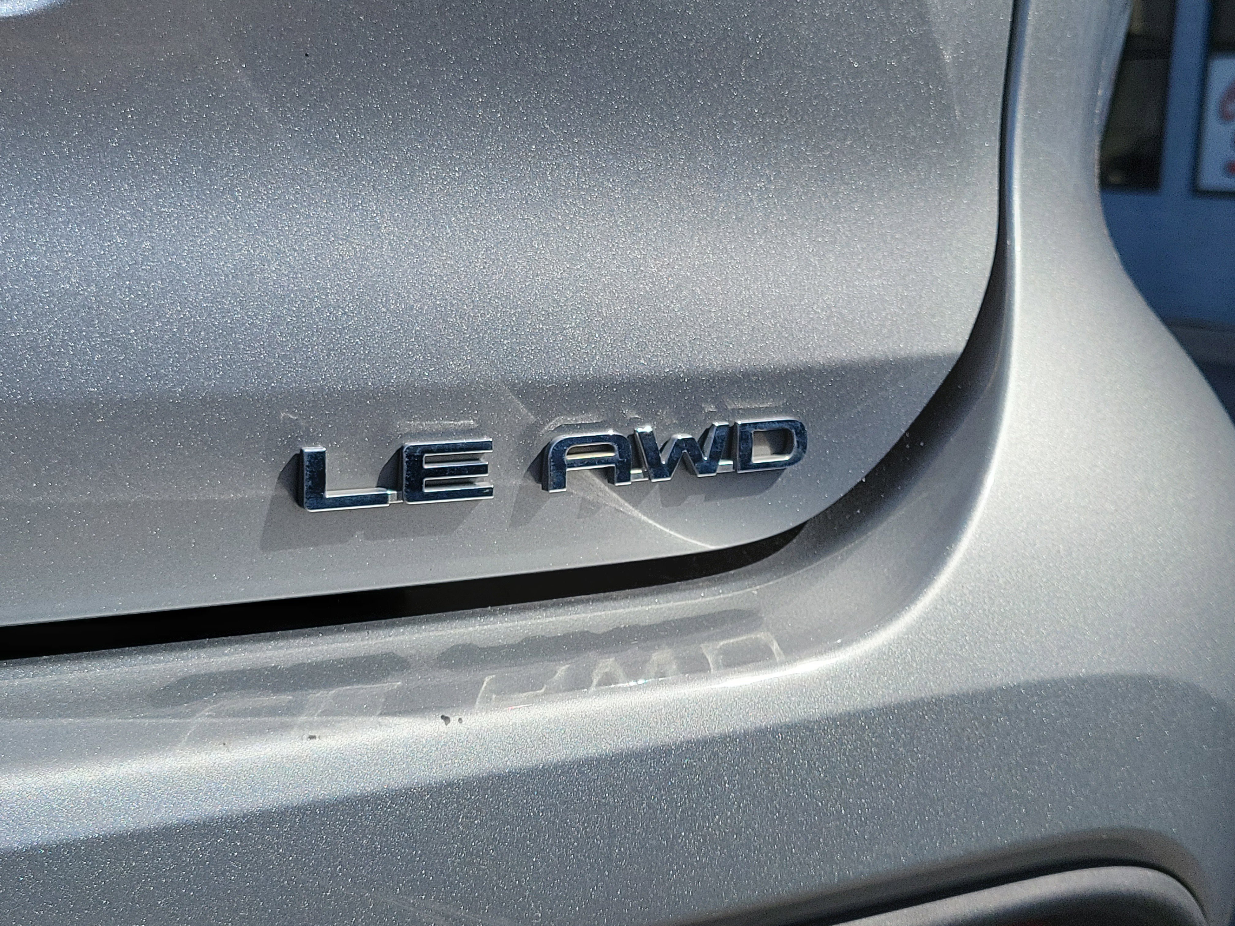 2024 Toyota Highlander LE - Photo 7