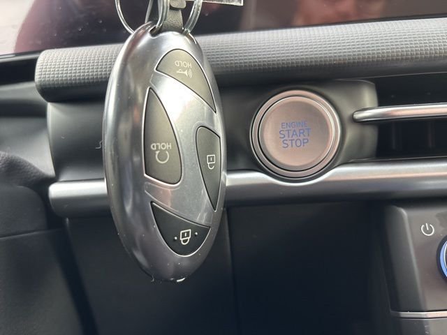New 2026 Hampton Gray Hyundai SE image 21