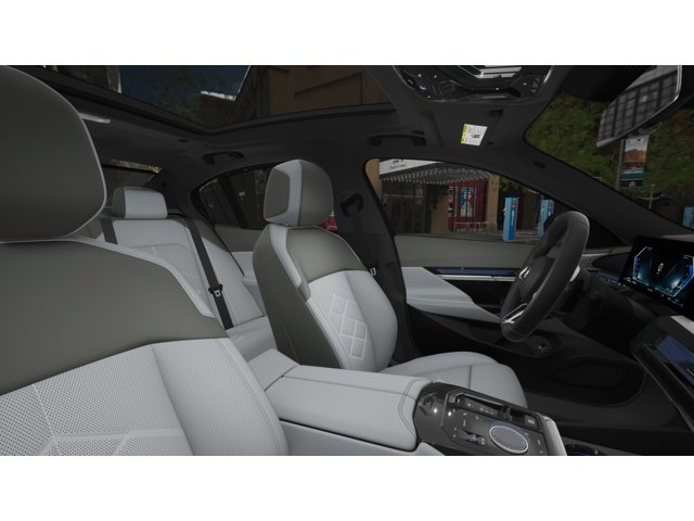 New 2027 Carbon Black Metallic BMW 550e image 9