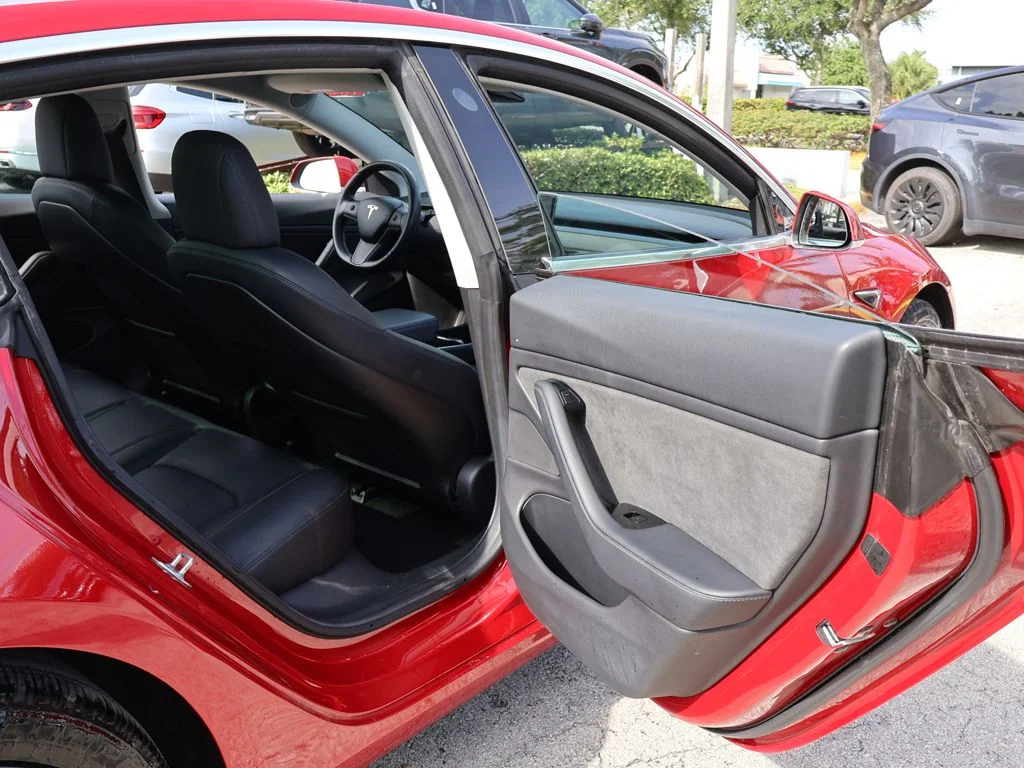 Used 2018 Red Tesla Long Range image 26