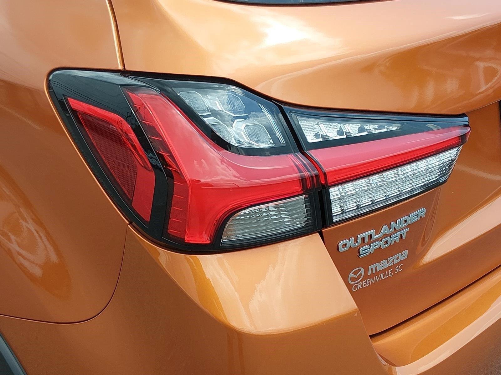 Used 2023 Sunshine Orange Metallic Mitsubishi ES image 13