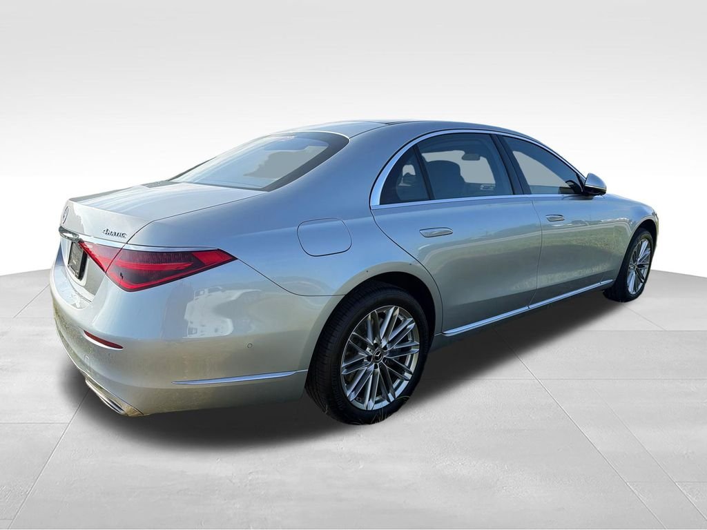 Used 2021 Silver Mercedes-Benz S 580 image 5