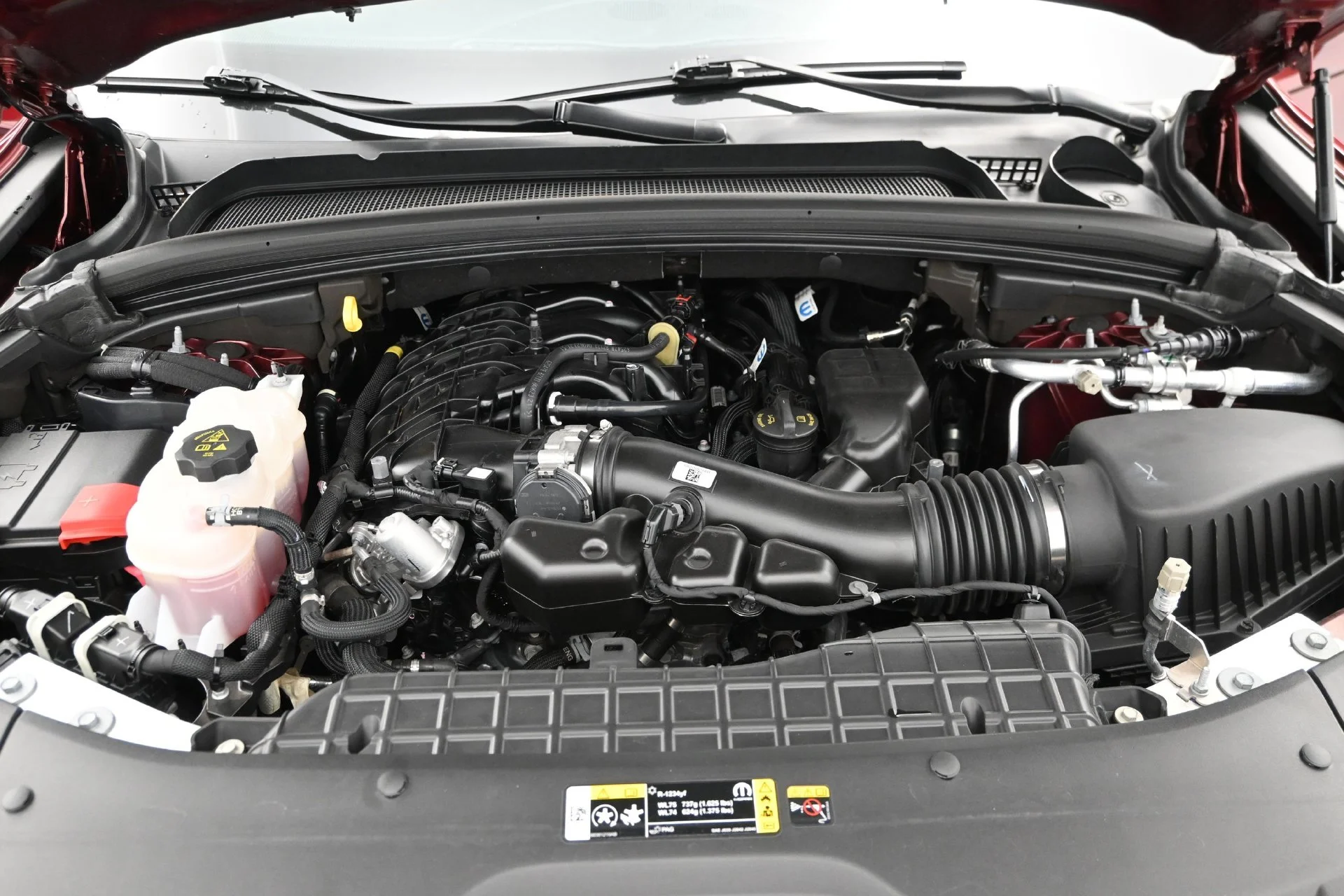 Used 2023 Red Jeep Limited image 17