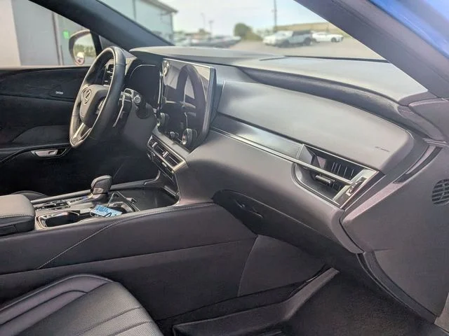 Used 2024  Lexus 350 F Sport Handling image 38