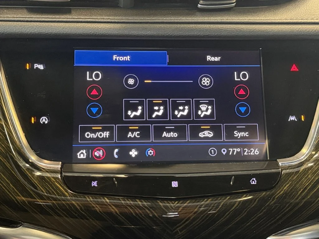 Used 2020 RADIANT SILVER METALLIC Cadillac FWD Premium Luxury image 23