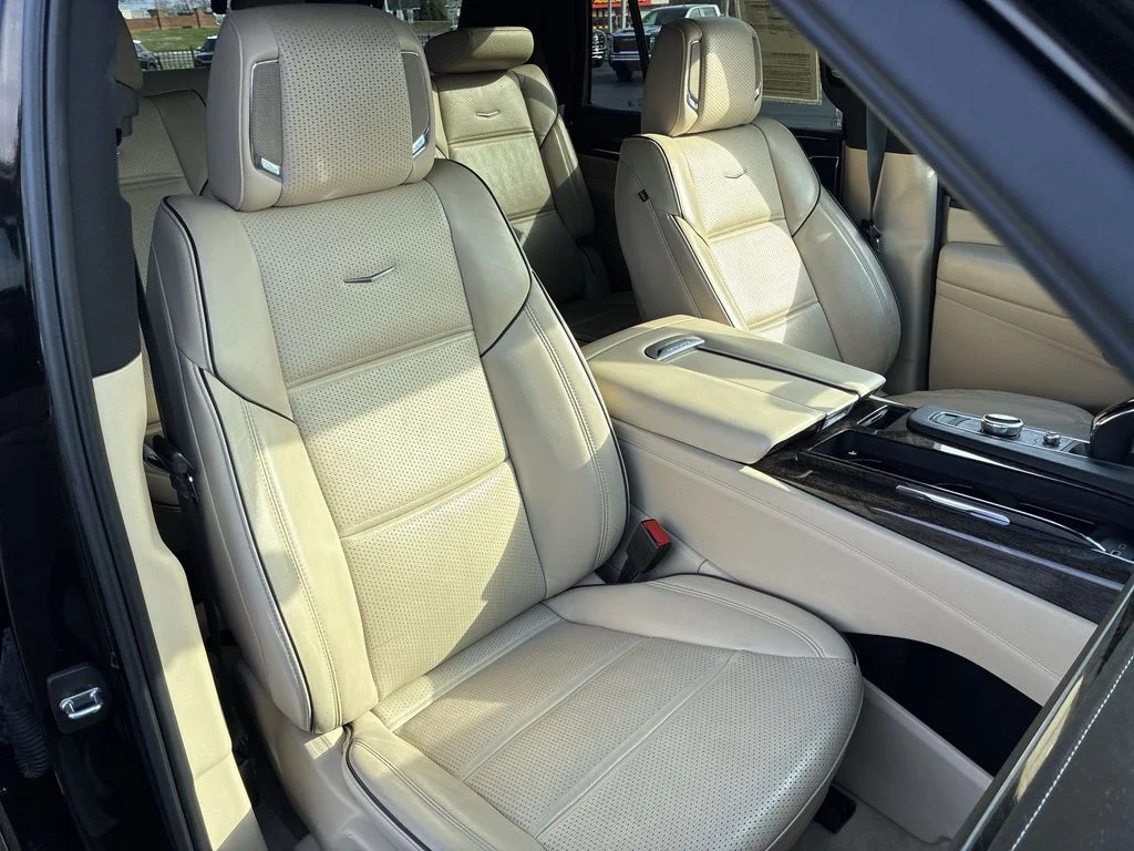 Used 2023 Black Cadillac Premium Luxury image 24