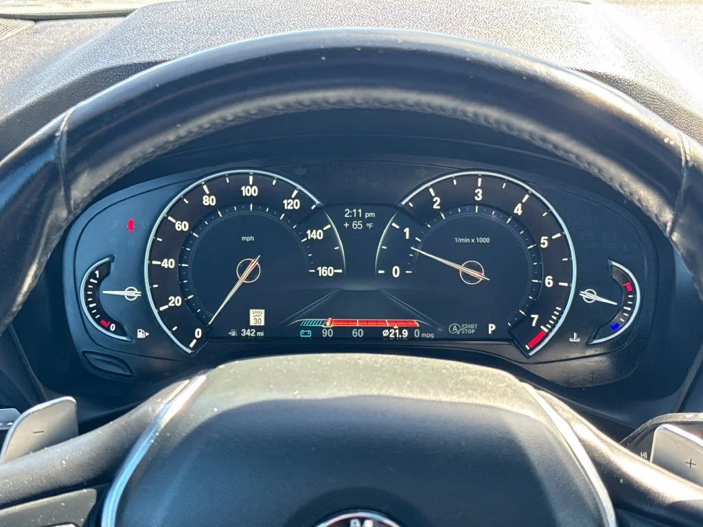 Used 2019 Silver BMW xDrive30i image 18
