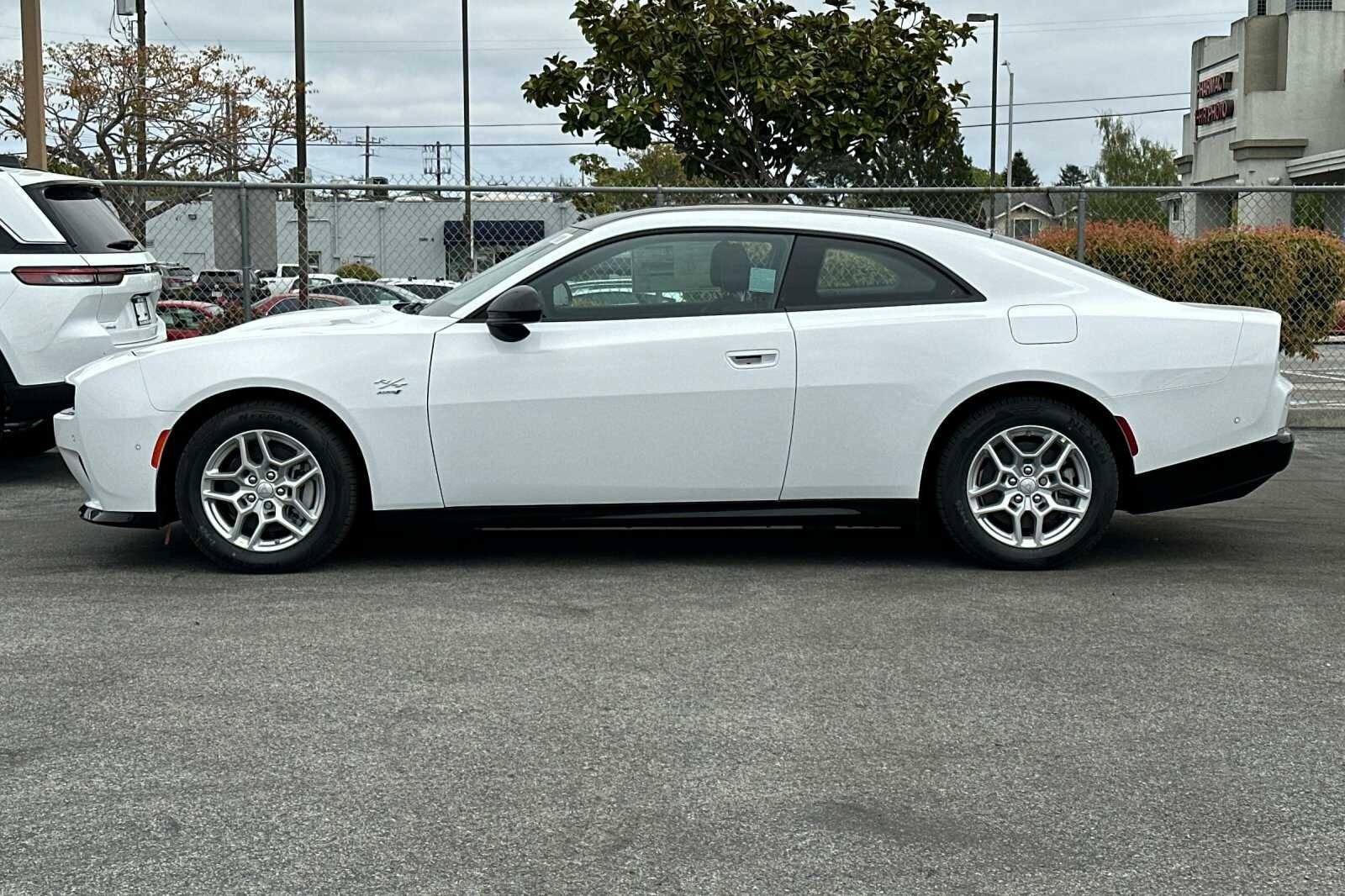 2025 Dodge Charger Daytona R/T - Photo 7