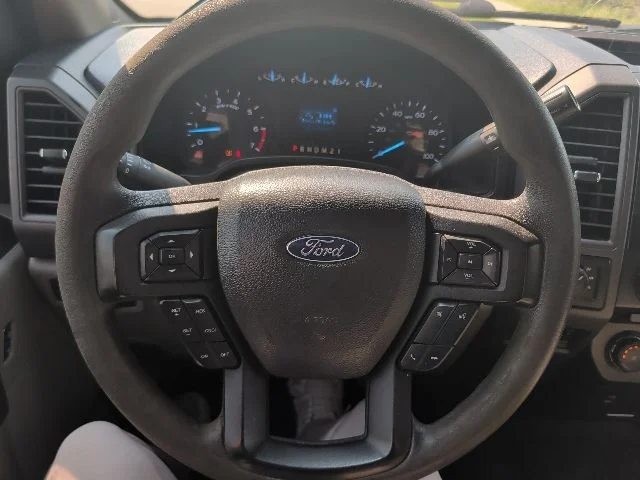 Used 2018 White Ford XL image 14