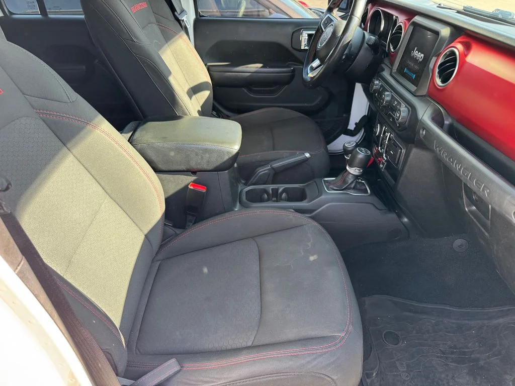 Used 2022 White Jeep Unlimited Rubicon image 3