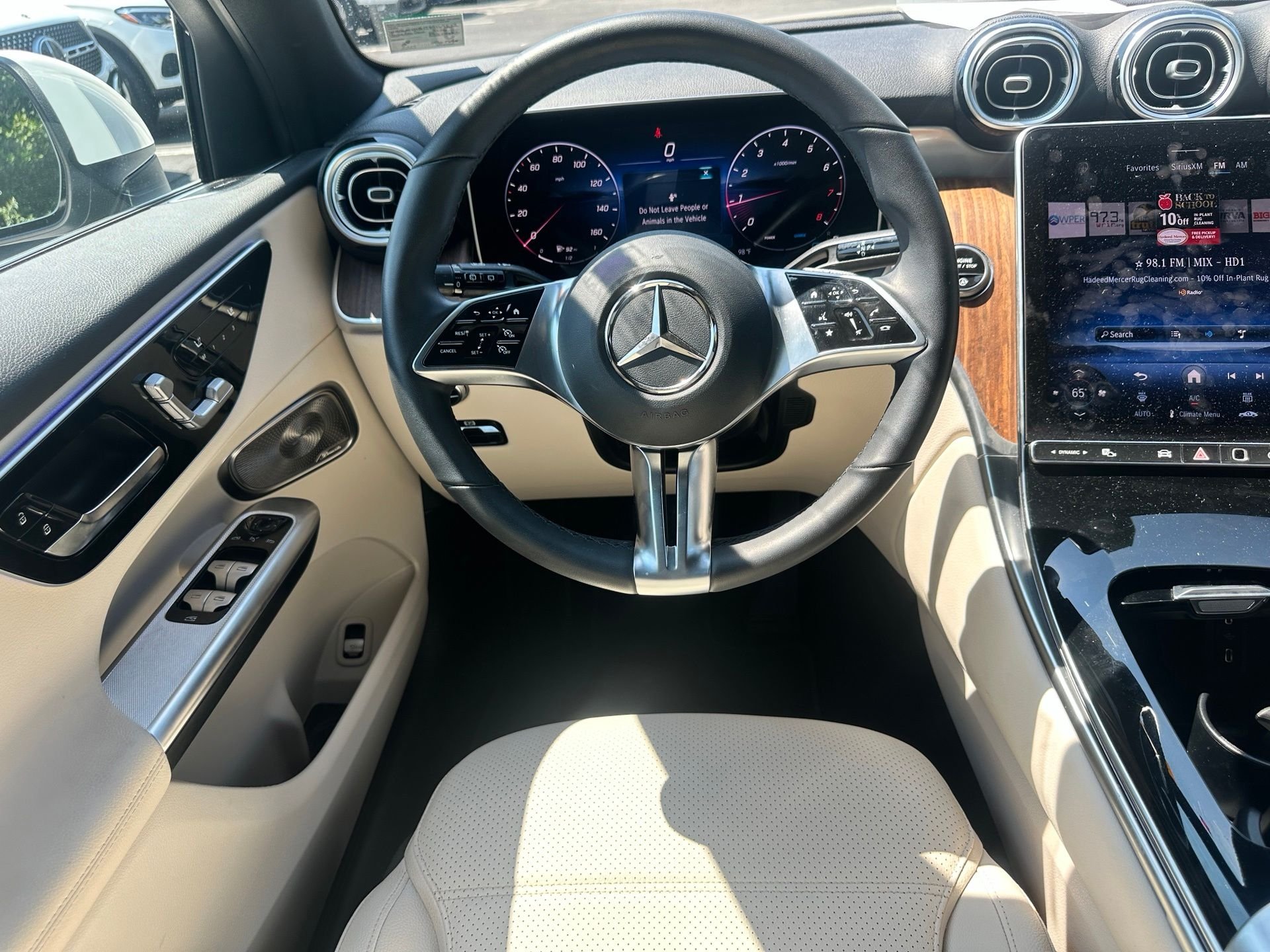 2026 Mercedes-Benz GLC Base - Photo 10