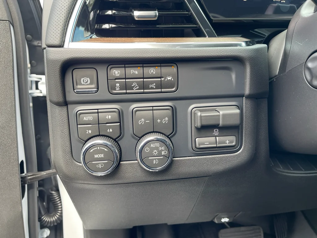 2026 Chevrolet Tahoe High Country - Photo 16