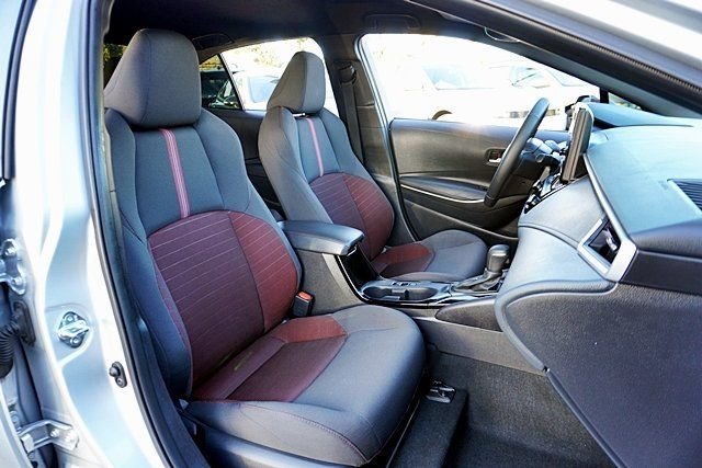 Used 2025 Silver Toyota SE image 11