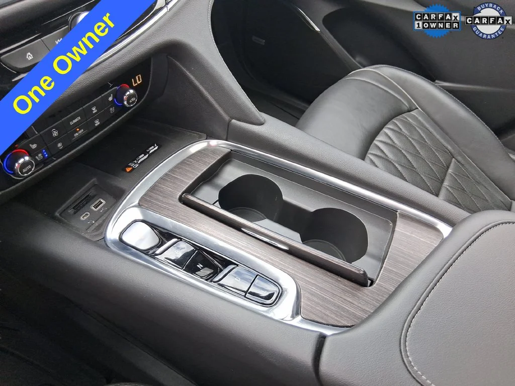 Used 2023 Black Buick Avenir image 22