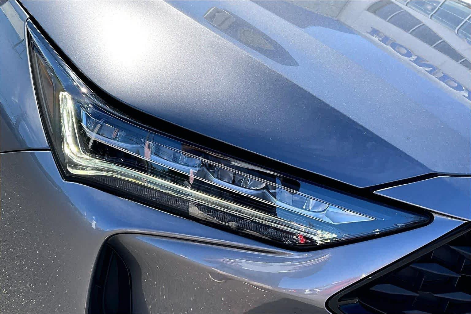 Used 2023 Liquid Carbon Metallic Acura w/A-Spec Package image 27