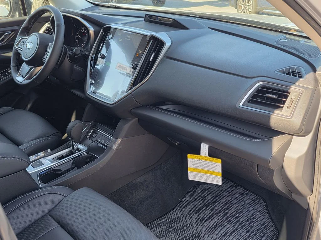 New 2026 ICE SILVER METALLIC Subaru Limited 7-Passenger image 11