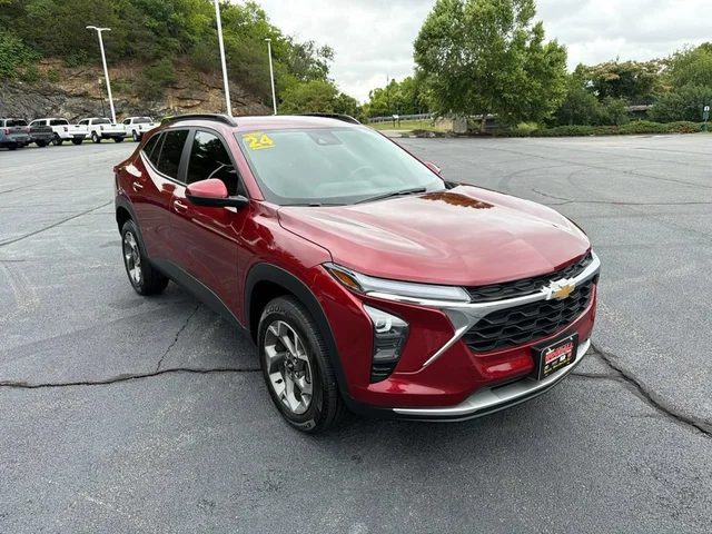 2024 Chevrolet Trax LT