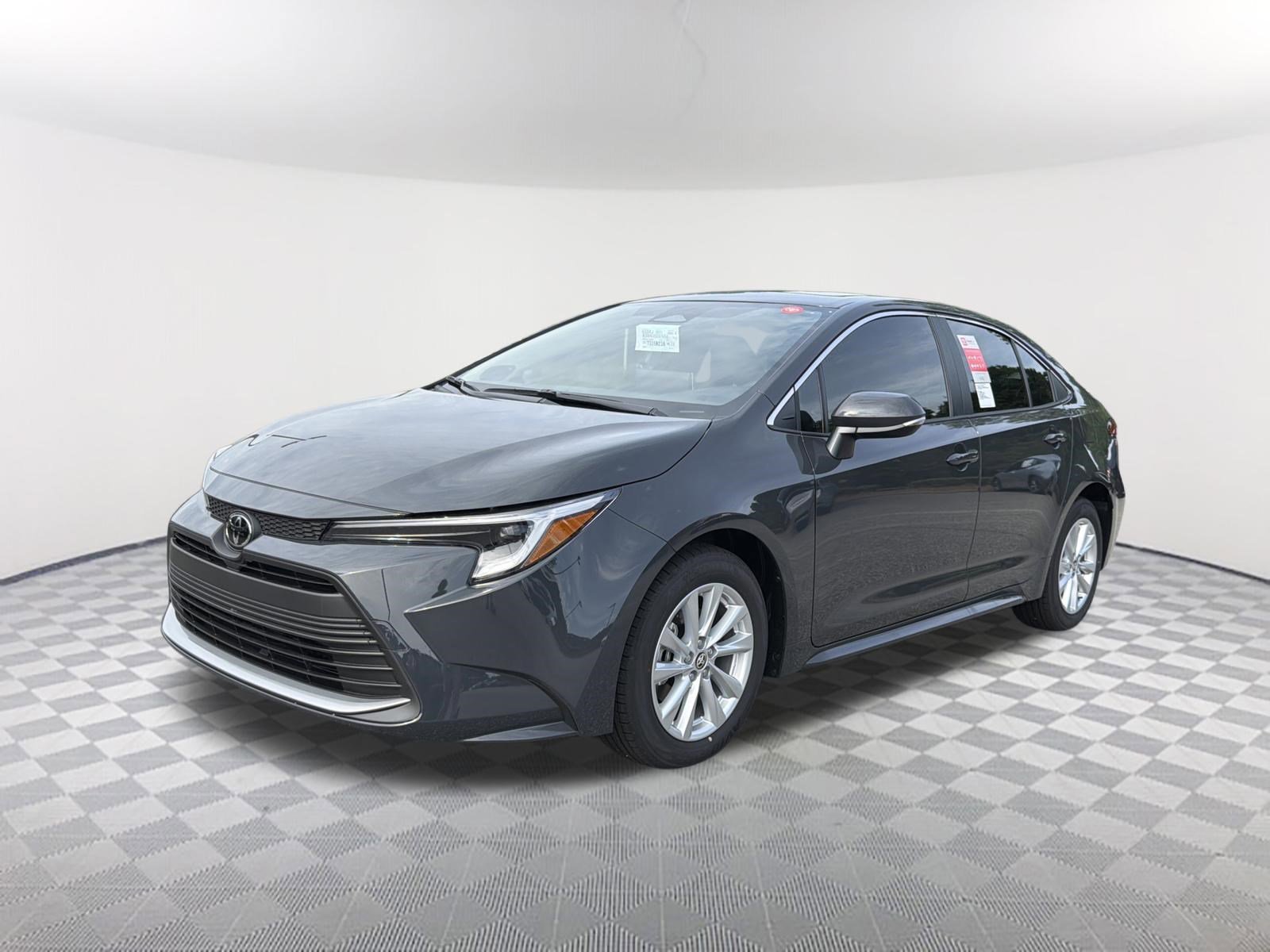New 2026 Underground Toyota Hybrid XLE image 3