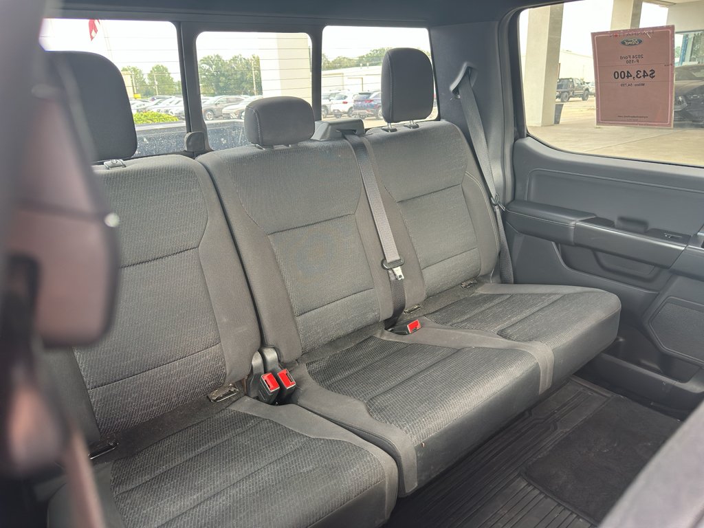 Used 2024 Agate Black Metallic Ford XLT image 36